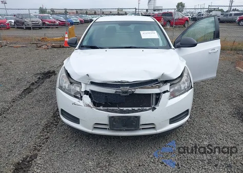 2014 Chevrolet Cruze Ls Auto из США, поврежденный, VIN 1G1PA5SG2E7340003